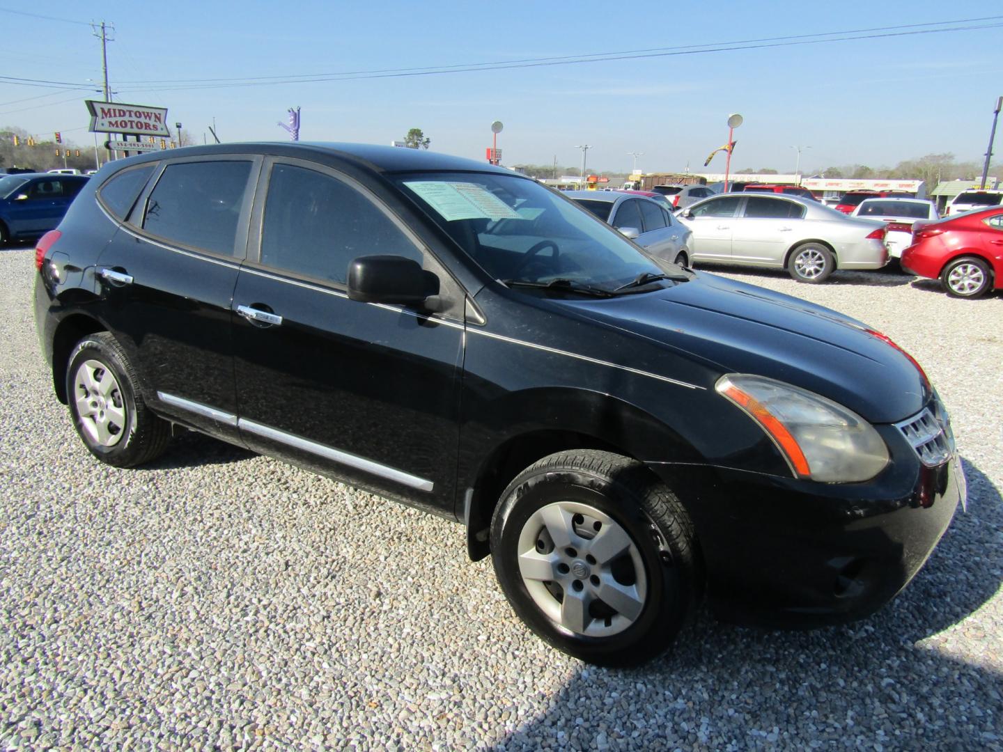 2014 Black /Gray Nissan Rogue S 2WD (JN8AS5MT5EW) with an 2.5L L4 DOHC 16V engine, Automatic transmission, located at 15016 S Hwy 231, Midland City, AL, 36350, (334) 983-3001, 31.306210, -85.495277 - Photo#0